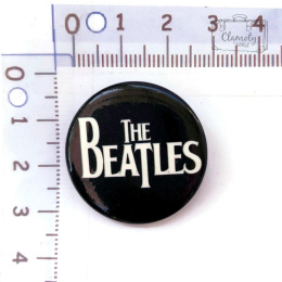 Przypinka The Beatles Biały Napis Button Pin