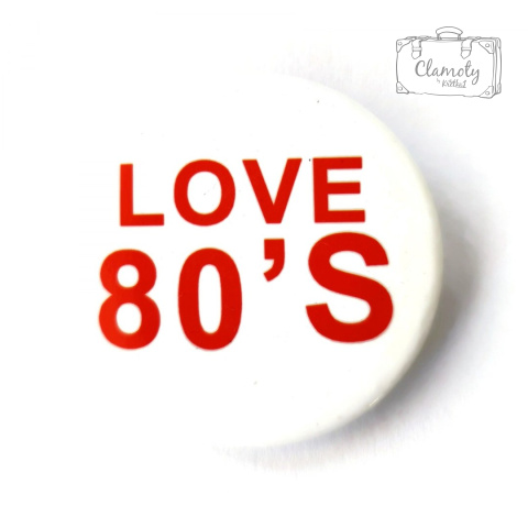 Przypinka Love 80 S Czerwony Napis Buton Pin