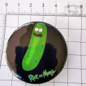 Przypinka Rick And Morty Ogórek Zielony Na Czarnym Buton Pin