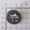 Przypinka Button Drunk In Love Szary Napis Pin