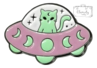 Przypinka kot statek ufo kosmita Metal Pin