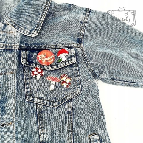 Przypinka Biało Czarny Aparat Metal Pin