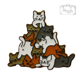 Metal Pin Górka Kolorowych Kotków
