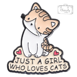 Metalowa Przypinka Rudy Kot Napis Girl Who Loves Cat Pin