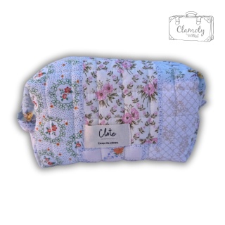 Kosmetyczka Na Zamek Damska Pikowana Patchwork Kwiatki 20x10x10 cm