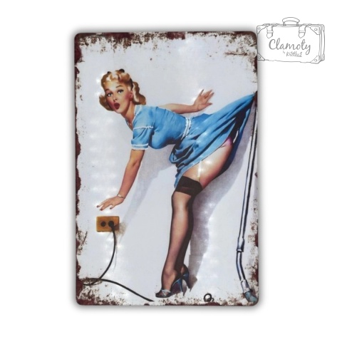 Tablica Ozdobna Blacha Pin-up Girl Skłon Gniazdko 20x30 cm Retro Vintage