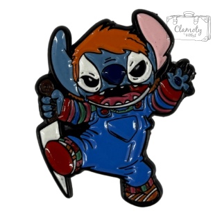 Metalowa Przypinka Stitch Przebrany Za Laleczke Chucky Horror Pin