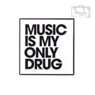 Metalowa Przypinka Music Is My Only Drug Muzyka Tekst Pin