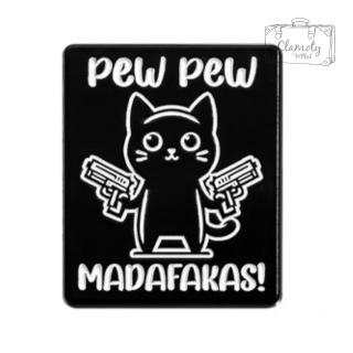 Metalowa Przypinka Czarny Kot Pew Pew Madafakas Pistolety Sarkazm Pin